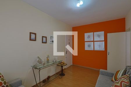 Sala de apartamento à venda com 3 quartos, 90m² em Santo Antônio, Belo Horizonte