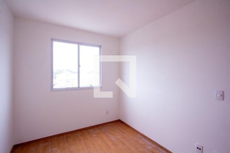 Quarto 2 de apartamento para alugar com 2 quartos, 40m² em Alcantara, São Gonçalo