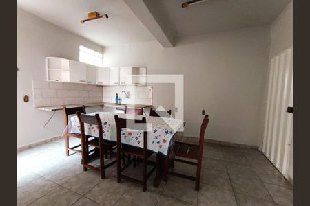 Sala/Cozinha de casa à venda com 3 quartos, 144m² em Carlos Prates, Belo Horizonte