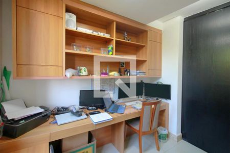 Quarto 2 / Escritório de apartamento para alugar com 4 quartos, 160m² em Buritis, Belo Horizonte