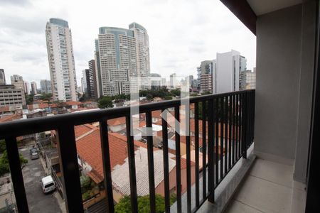 Varanda de kitnet/studio à venda com 1 quarto, 25m² em Pinheiros, São Paulo