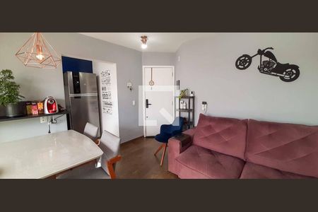 Sala de apartamento à venda com 2 quartos, 55m² em Jardim Roberto, Osasco