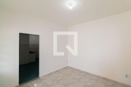 Sala de casa para alugar com 1 quarto, 24m² em Campo Grande, Rio de Janeiro