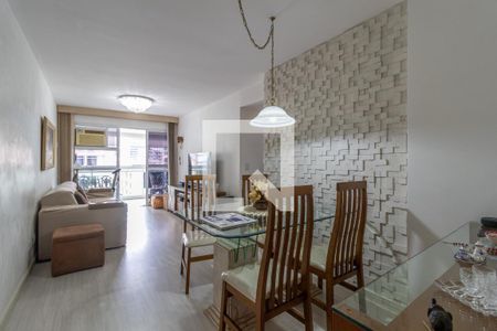 Apartamento à venda com 98m², 3 quartos e 1 vagaSala