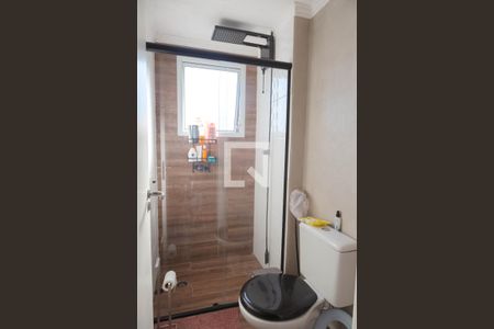 Banheiro de apartamento à venda com 2 quartos, 50m² em Gopouva, Guarulhos