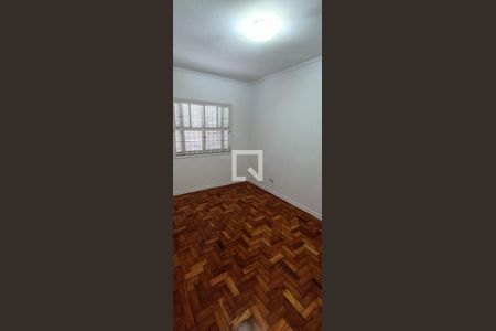 Quarto 2 de casa para alugar com 3 quartos, 100m² em Vila Suzana, São Paulo