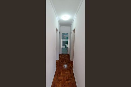 Corredor de casa para alugar com 3 quartos, 100m² em Vila Suzana, São Paulo