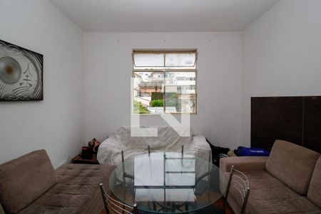 Sala de apartamento à venda com 2 quartos, 58m² em Colégio Batista, Belo Horizonte