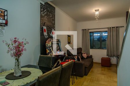 Sala de casa à venda com 5 quartos, 250m² em Vila Fachini, São Paulo