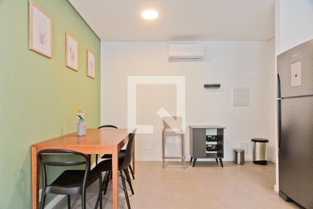 Sala de apartamento para alugar com 2 quartos, 70m² em Santa Teresinha, São Paulo