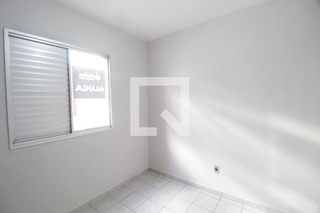 Quarto 2 de apartamento para alugar com 2 quartos, 60m² em Santa Mônica, Uberlândia