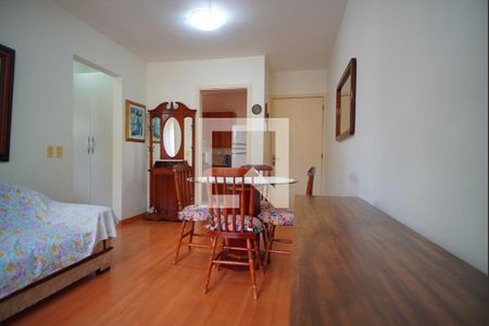 Sala de apartamento para alugar com 1 quarto, 53m² em Jardim do Salso, Porto Alegre