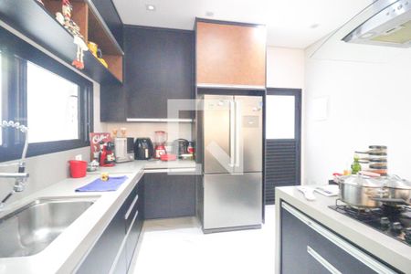 Casa de condomínio para alugar com 285m², 4 quartos e 2 vagas Casa de condomínio para alugar com 285m², 4 quartos e 2 vagasCozinha