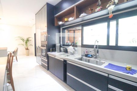 Casa de condomínio para alugar com 285m², 4 quartos e 2 vagas Casa de condomínio para alugar com 285m², 4 quartos e 2 vagasCozinha