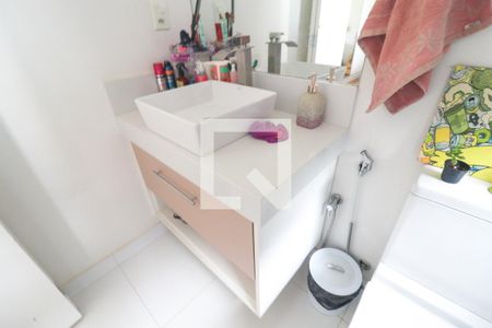 Casa de condomínio para alugar com 285m², 4 quartos e 2 vagas Casa de condomínio para alugar com 285m², 4 quartos e 2 vagasBanheiro do Quarto 4