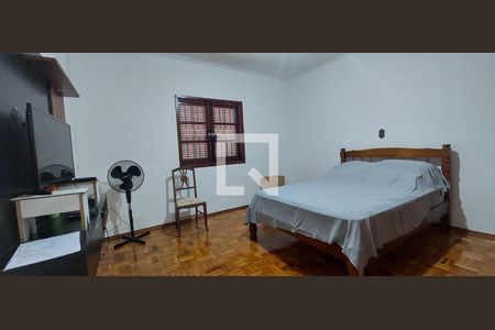 Quarto 1 de casa para alugar com 3 quartos, 167m² em Vila Pires, Santo André