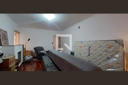 Sala de casa para alugar com 3 quartos, 167m² em Vila Pires, Santo André