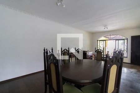 Sala de casa para alugar com 3 quartos, 135m² em Vila Adelaide Perella, Guarulhos