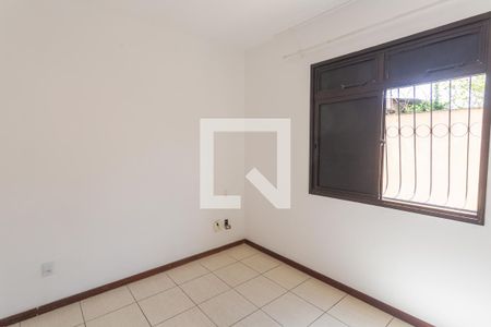 Suíte de apartamento para alugar com 2 quartos, 100m² em Sagrada Família, Belo Horizonte