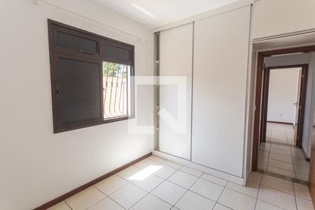 Suíte de apartamento para alugar com 2 quartos, 100m² em Sagrada Família, Belo Horizonte