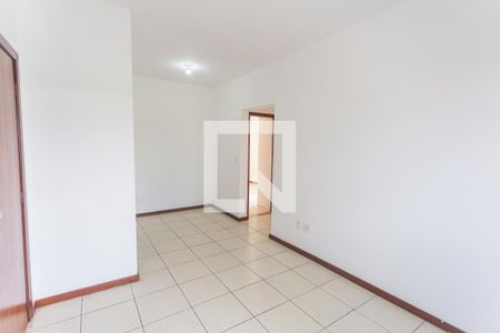 Sala de apartamento para alugar com 2 quartos, 100m² em Sagrada Família, Belo Horizonte