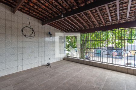 varanda de casa à venda com 5 quartos, 500m² em Limoeiro, São Paulo