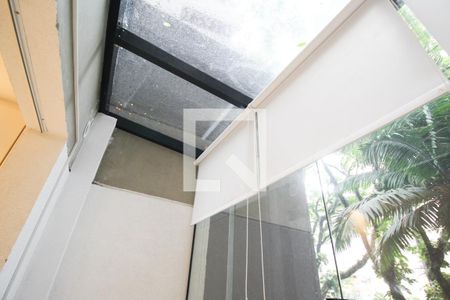 Varanda de kitnet/studio para alugar com 1 quarto, 27m² em Moema, São Paulo