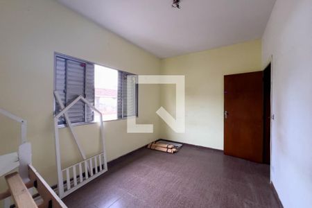 Quarto 2 de casa para alugar com 3 quartos, 180m² em Vila Monumento, São Paulo