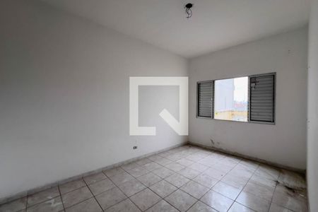 Quarto 1 de casa para alugar com 3 quartos, 180m² em Vila Monumento, São Paulo