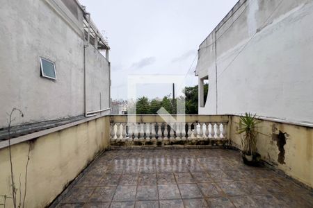 Varanda de casa para alugar com 3 quartos, 180m² em Vila Monumento, São Paulo