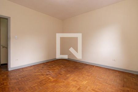 Quarto 1 de casa para alugar com 2 quartos, 70m² em Vila Dom Pedro I, São Paulo