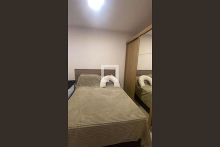 Quarto de apartamento para alugar com 2 quartos, 33m² em Parque Fongaro, São Paulo