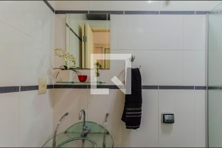 Casa à venda com 126m², 3 quartos e 1 vaga Casa à venda com 126m², 3 quartos e 1 vagaBanheiro 1