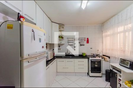 Casa à venda com 126m², 3 quartos e 1 vaga Casa à venda com 126m², 3 quartos e 1 vagaCozinha