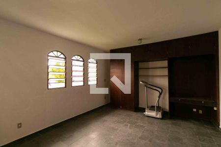 Sala de casa para alugar com 3 quartos, 181m² em Ouro Preto, Belo Horizonte