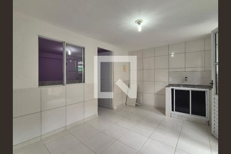 Sala/Cozinha de apartamento para alugar com 1 quarto, 40m² em Recreio dos Bandeirantes, Rio de Janeiro