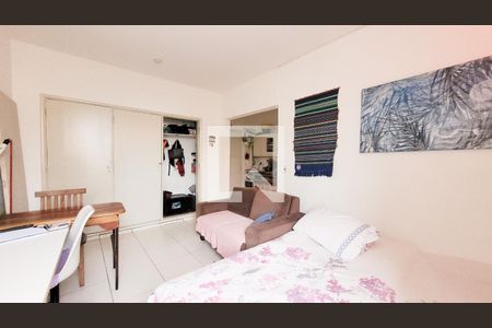 Sala / Quarto de apartamento à venda com 1 quarto, 32m² em Centro, Campinas