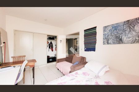 Sala / Quarto de apartamento à venda com 1 quarto, 32m² em Centro, Campinas