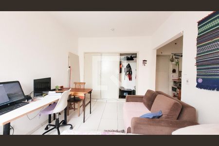 Sala / Quarto de apartamento à venda com 1 quarto, 32m² em Centro, Campinas