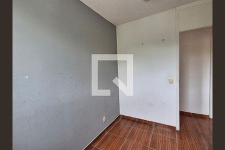 Quarto 1 de apartamento para alugar com 2 quartos, 44m² em Vargem Pequena, Rio de Janeiro