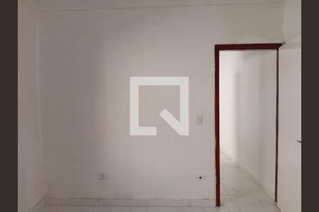 Quarto de casa para alugar com 2 quartos, 90m² em Nova Mirim, Praia Grande