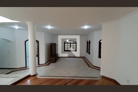 Sala de casa para alugar com 2 quartos, 460m² em Jardim Pagliato, Sorocaba