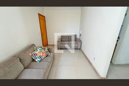 Sala de apartamento à venda com 3 quartos, 68m² em Sagrada Família, Belo Horizonte