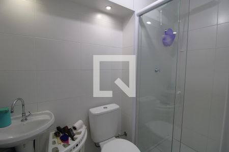 Banheiro da suíte de apartamento à venda com 1 quarto, 34m² em Jardim Prudência, São Paulo