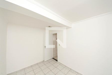 Quarto 2 de casa para alugar com 2 quartos, 96m² em Vila Califórnia, São Paulo