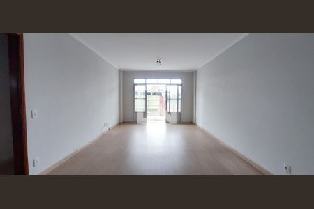 Sala de apartamento para alugar com 2 quartos, 100m² em Santa Terezinha, Santo André