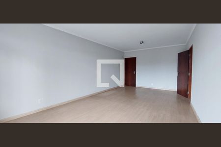 Sala de apartamento para alugar com 2 quartos, 100m² em Santa Terezinha, Santo André