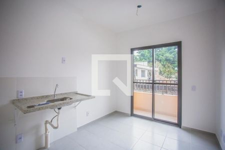 Sala / Cozinha de apartamento para alugar com 1 quarto, 32m² em Vila da Saúde, São Paulo