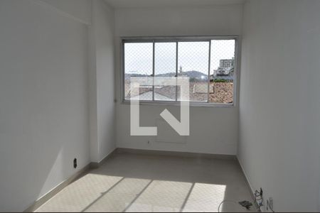 Sala de apartamento para alugar com 2 quartos, 53m² em São Francisco Xavier, Rio de Janeiro