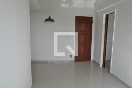 Sala de apartamento para alugar com 2 quartos, 53m² em São Francisco Xavier, Rio de Janeiro